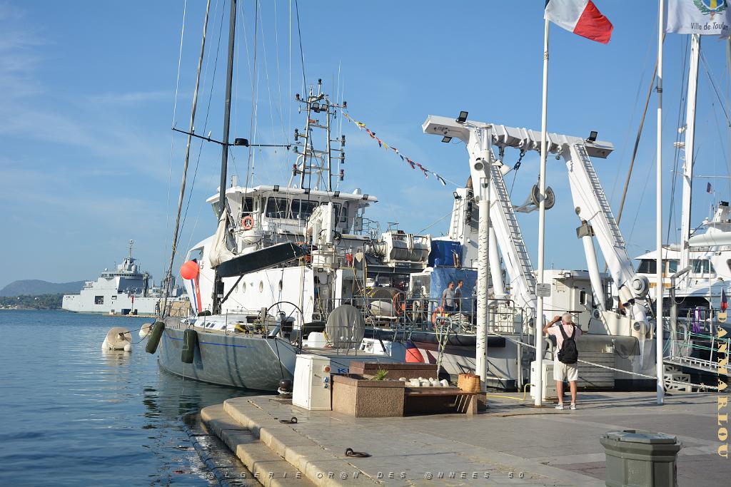 2024 09 21 TOULON- AUTOUR DU PORT (7).JPG